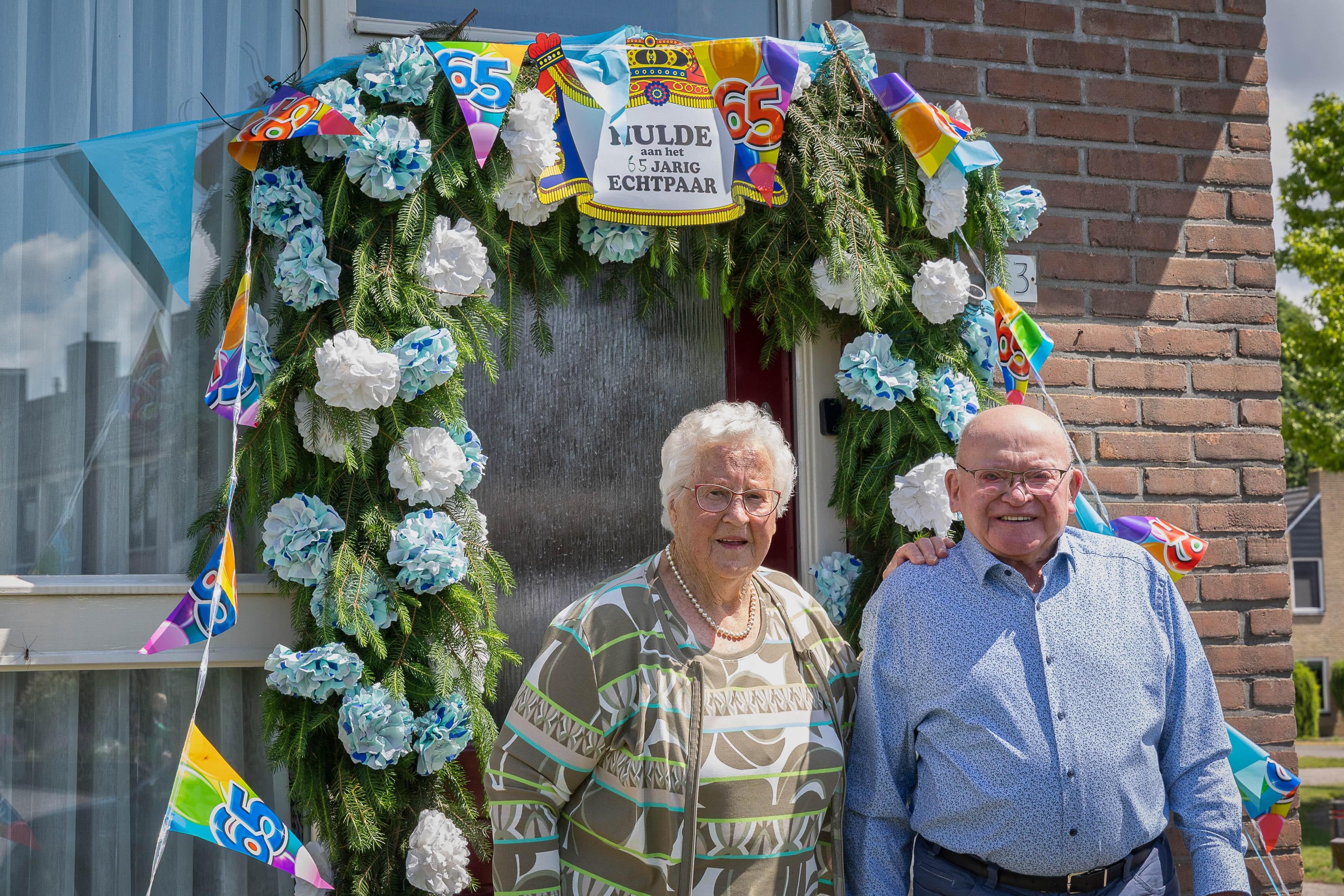 Arend (92) en Hendrikje (89) Takens uit Pesse vieren 65ste huwelijksdag