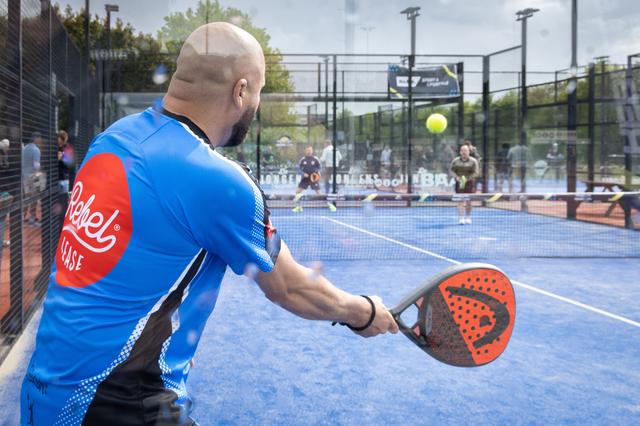 Padellen met de Rebellen een groot succes ondanks het wisselvallige weer. ‘Leuk om die oud-voetballe