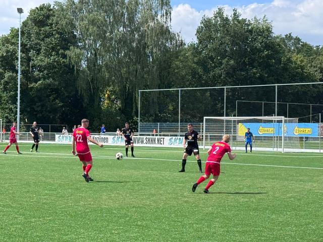 SC Elim verliest van sterker Bargeres. Geen kans meer op promotie