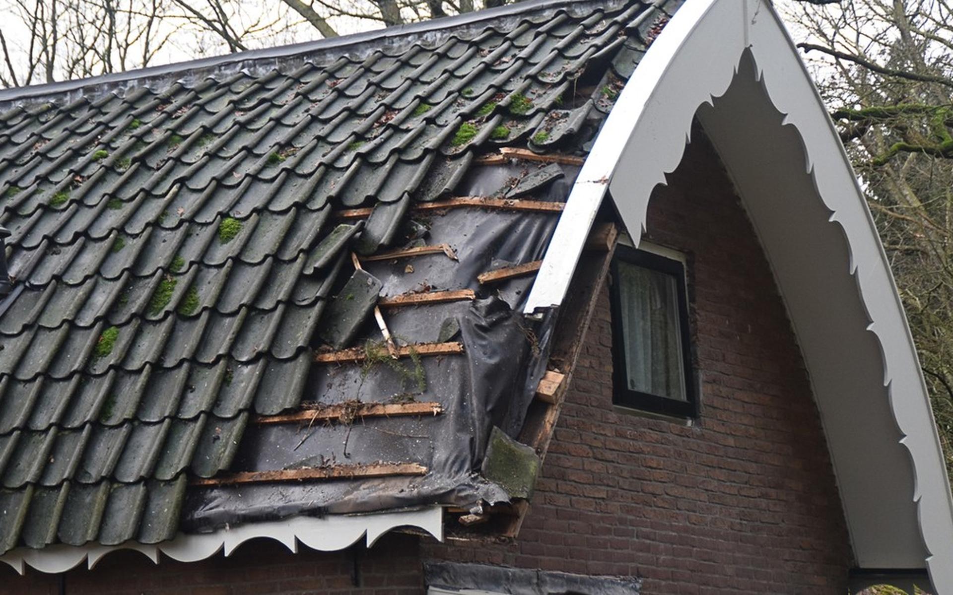 Huisje 'De Sleutel' loopt flinke schade op door storm