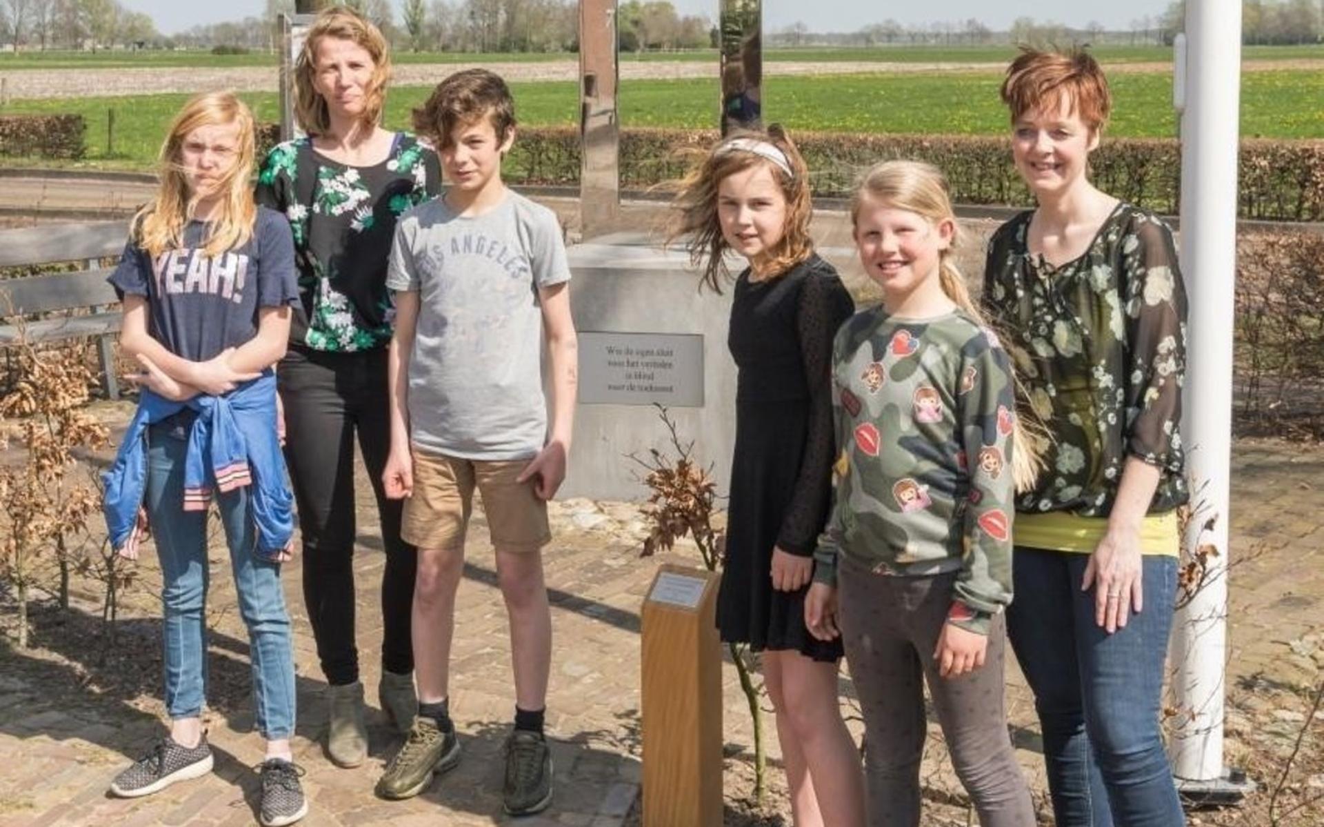 Scholen adopteren monument in Alteveer-Kerkenveld