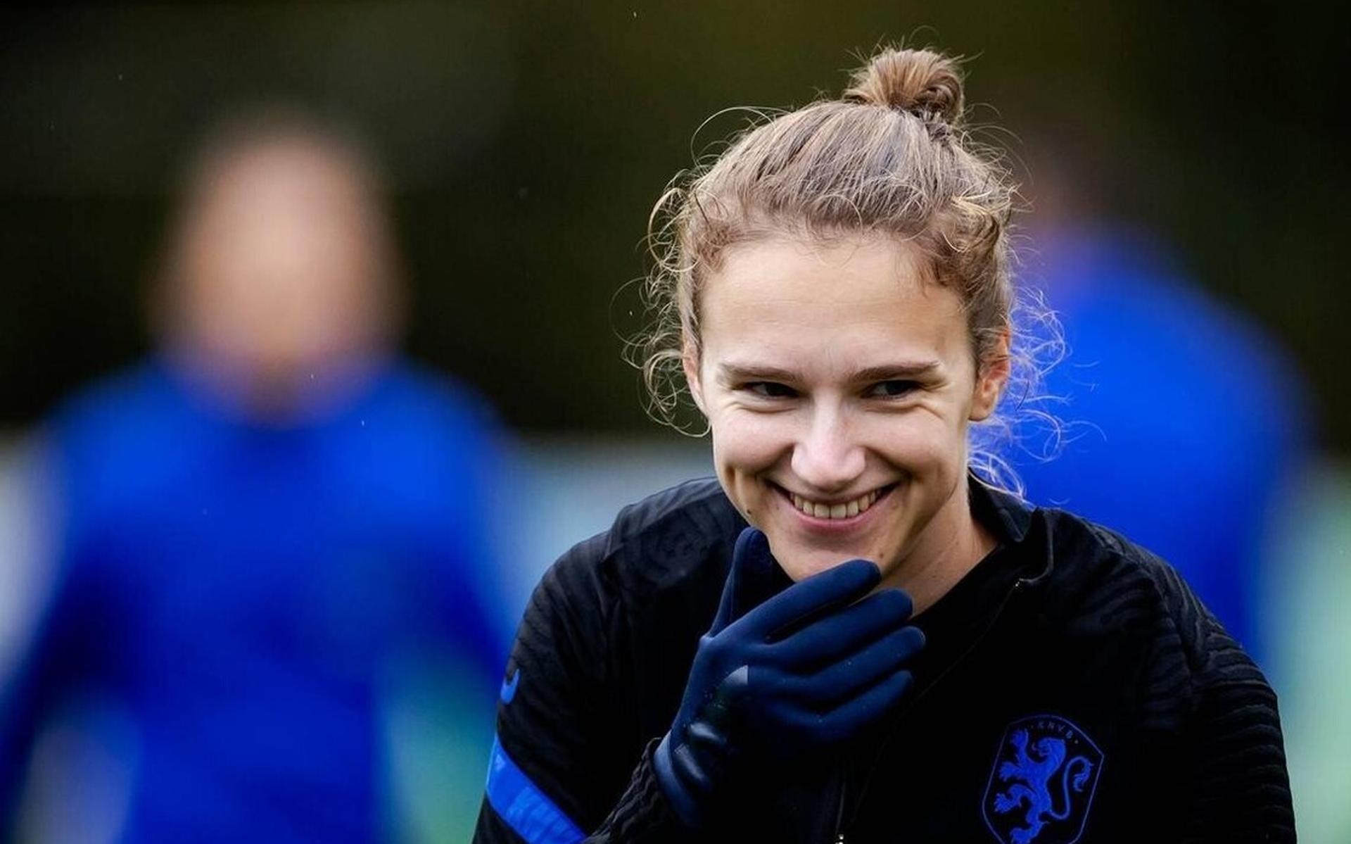 Vivianne Miedema genomineerd voor wereldelftal van 2020 - hoogeveenschecourant.nl
