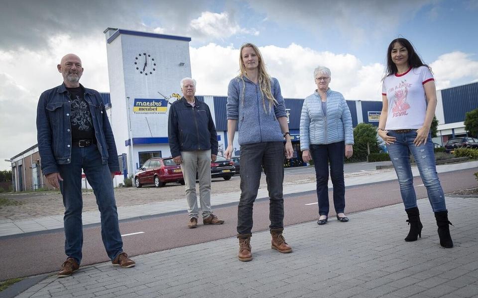 Van links naar rechts: Richard Winter, Jan Pol, Yvonne Zwiep, Annekel Pol en Carmen Gonzalez.