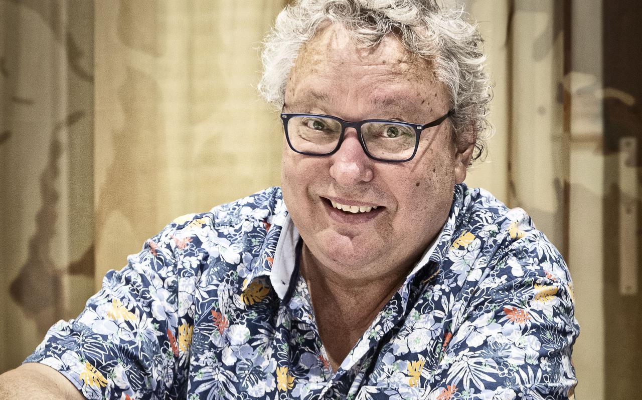 Bert Janmaat doet mee aan het schaaktoernooi in Hoogeveen.