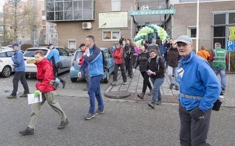 De start van de Weideblikwandeltocht in 2019.