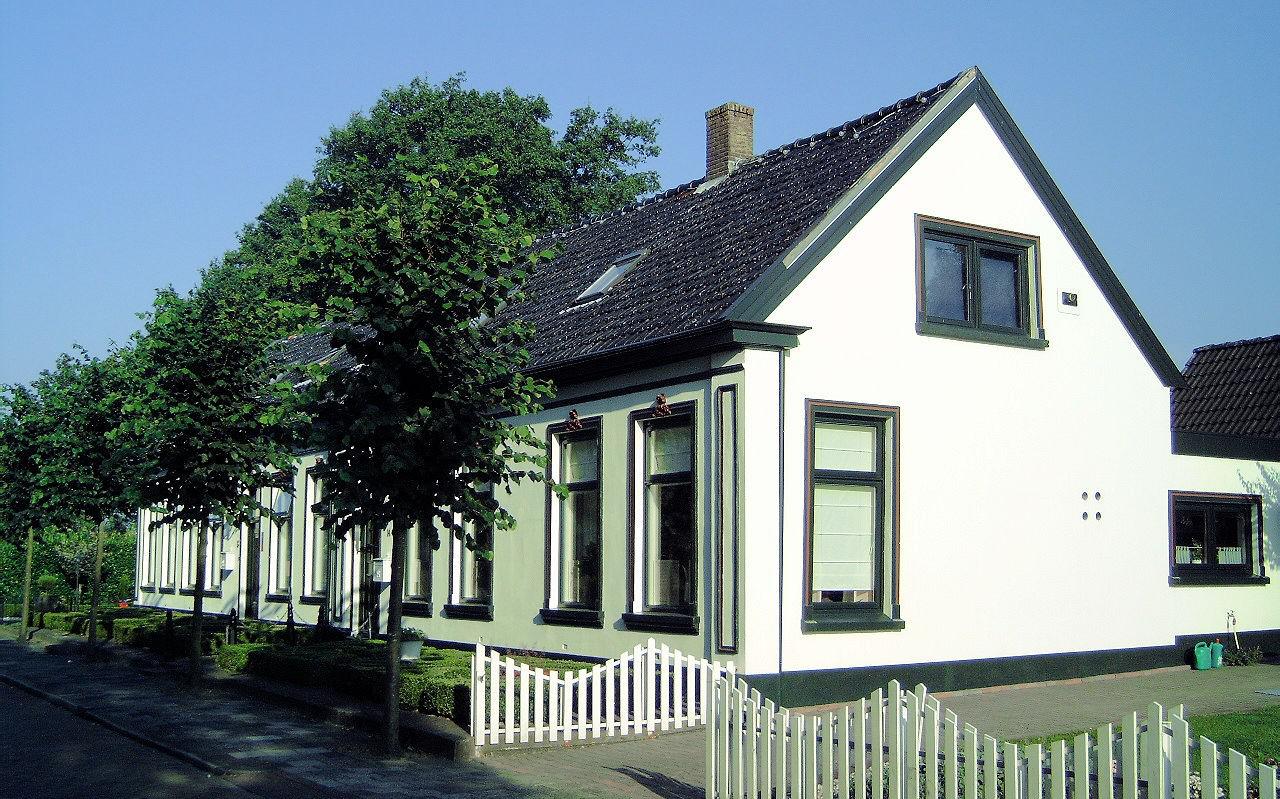 De veldwachterswoning van onder meer Hendrik Klaassens staat er nog steeds.