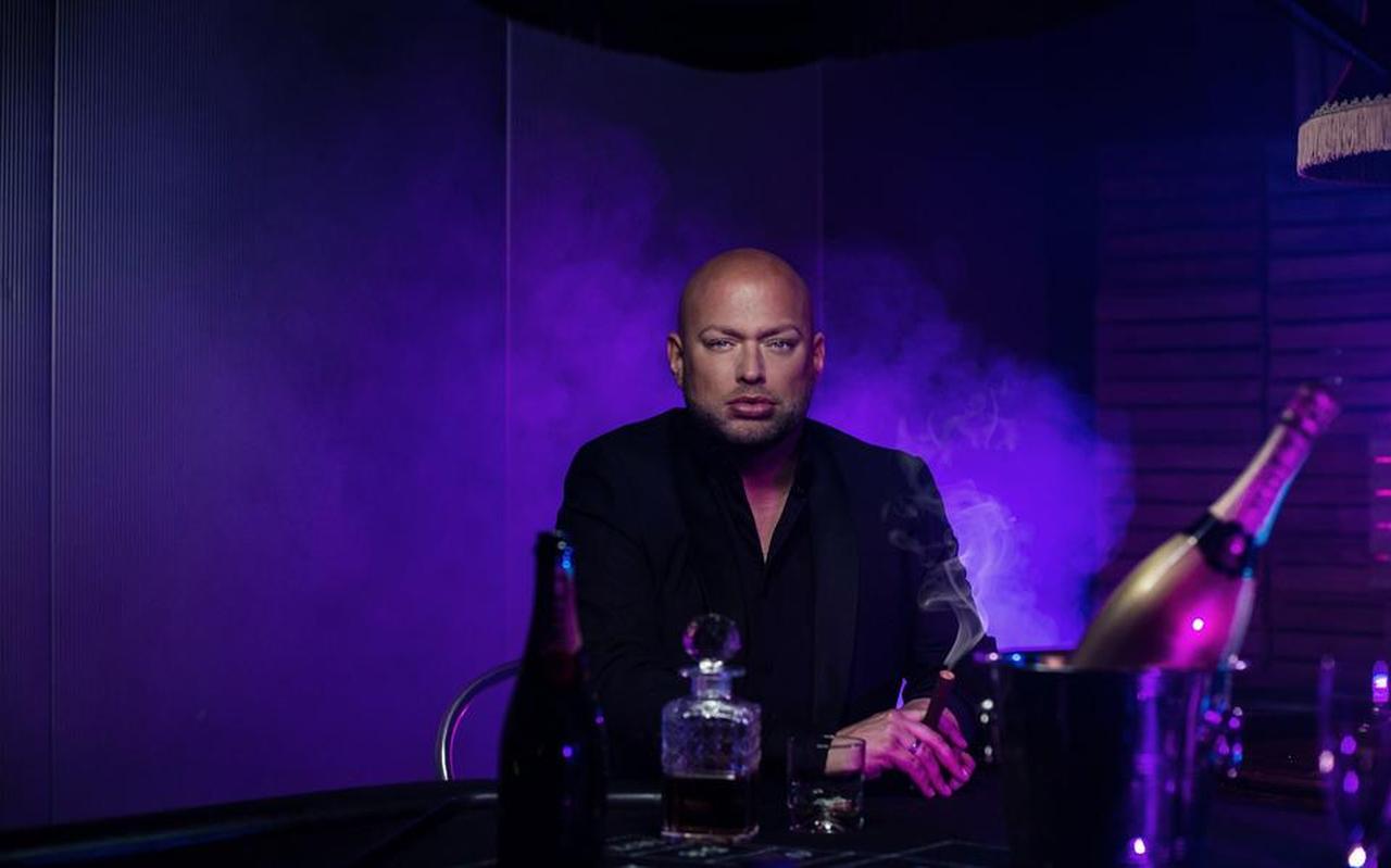 Jeffrey Kuipers. Jeffrey Kuipers.
