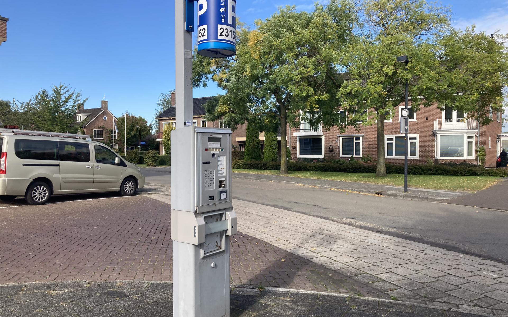 zweep vreemd Bemiddelen Parkeerautomaten in Hoogeveen binnenkort muntloos, parkeerkaartje verdwijnt  ook - Hoogeveensche Courant