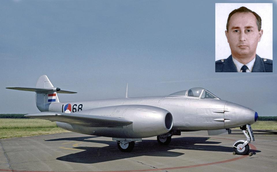 Jack de Vries? eerste de beste solovlucht met een Meteor straaljager ?het betreffende toestel is voorzien van het registratienummer ?I-68?- loopt op 10 maart 1953 uit op een drama.
