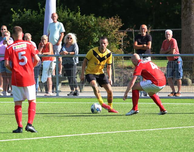 Elim verliest in de troostfinale van het Prent Dorpentoernooi van DKB