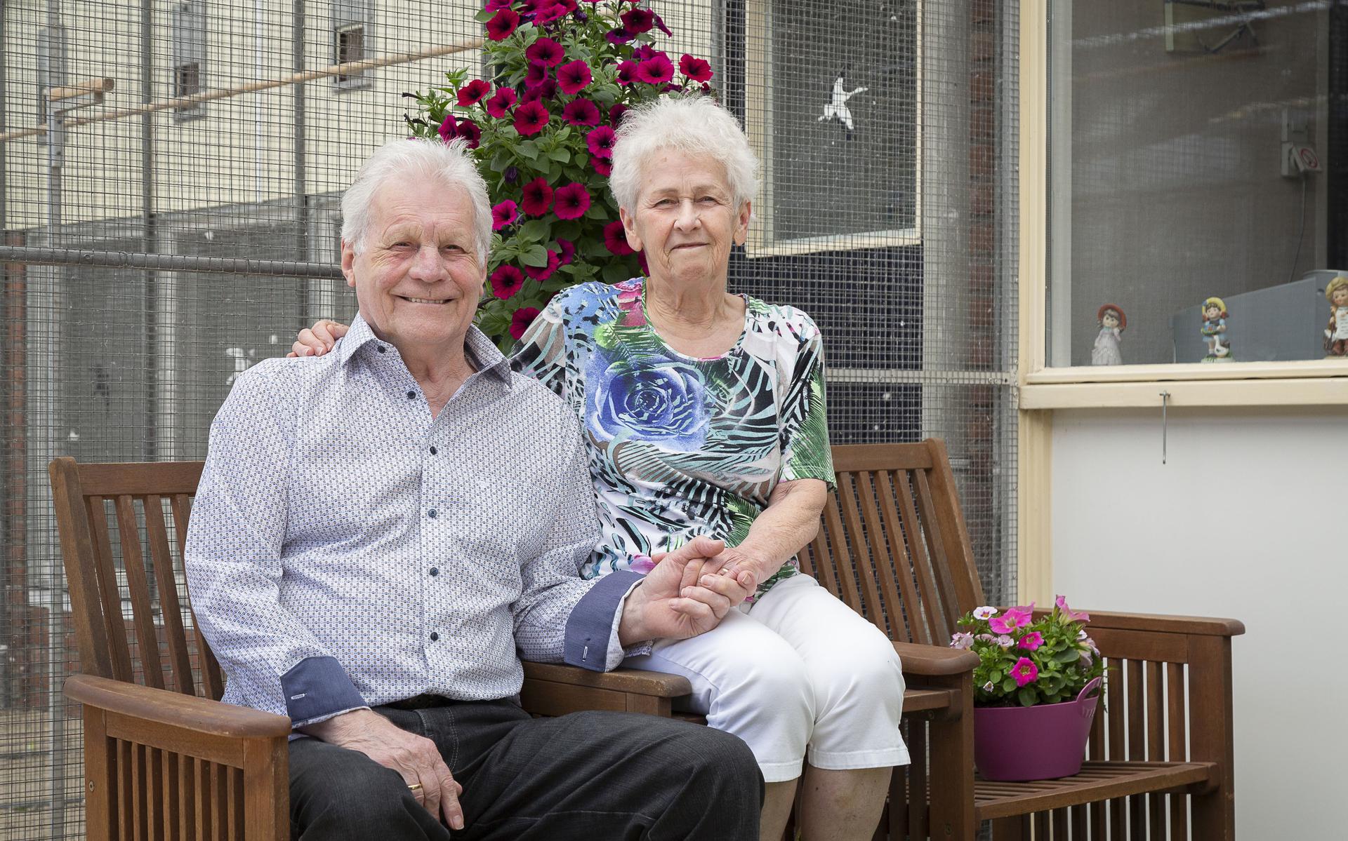 Aldert en Zwaantje Westman-van der Meer zijn 60 jaar getrouwd.