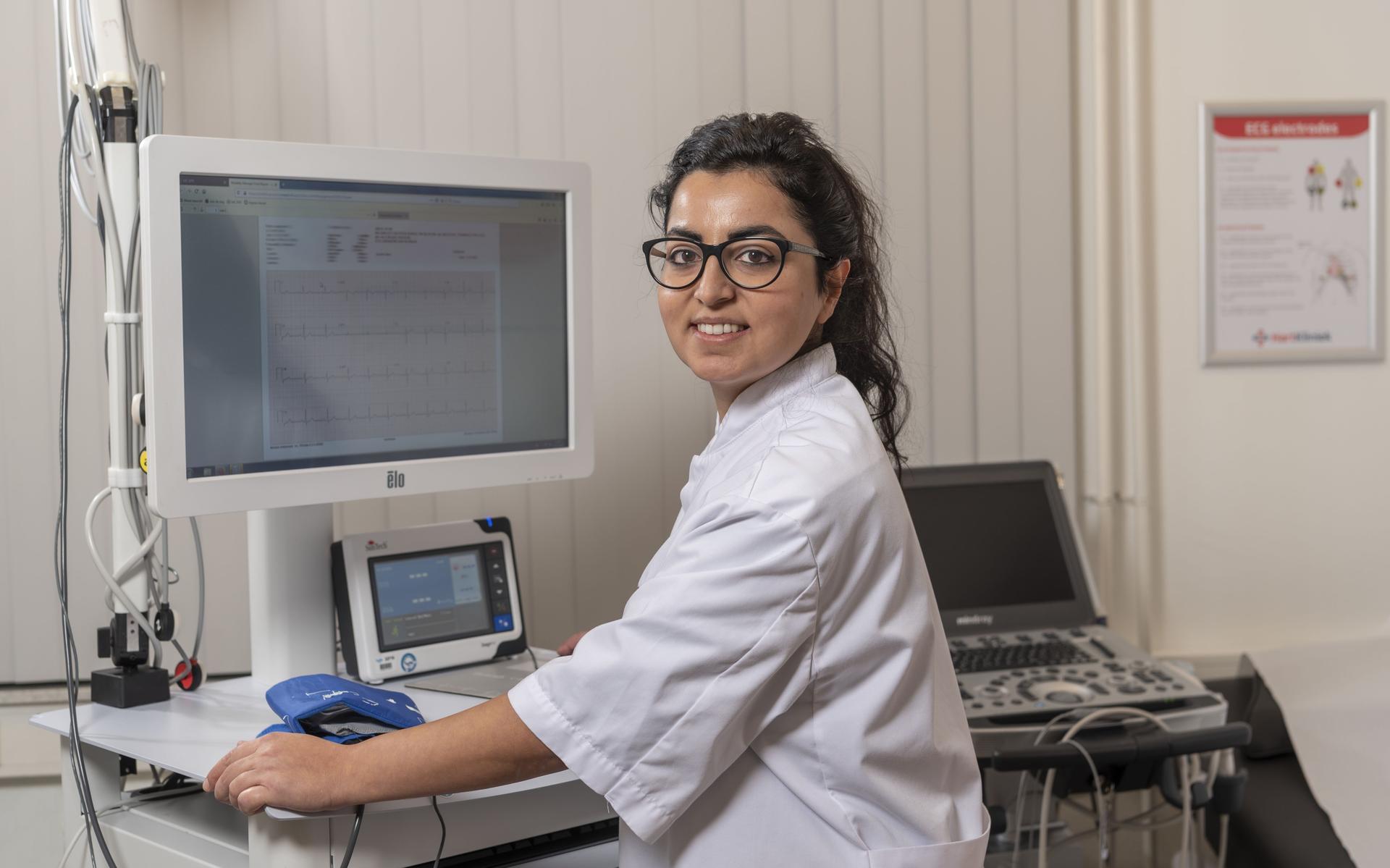 Cardioloog dr. Sinem Kiliç.