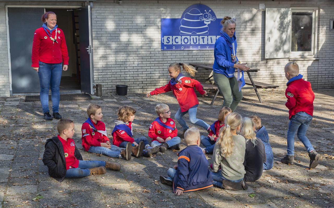 Scouting Hoogeveen bestaat 75 jaar. Scouting Hoogeveen bestaat 75 jaar.