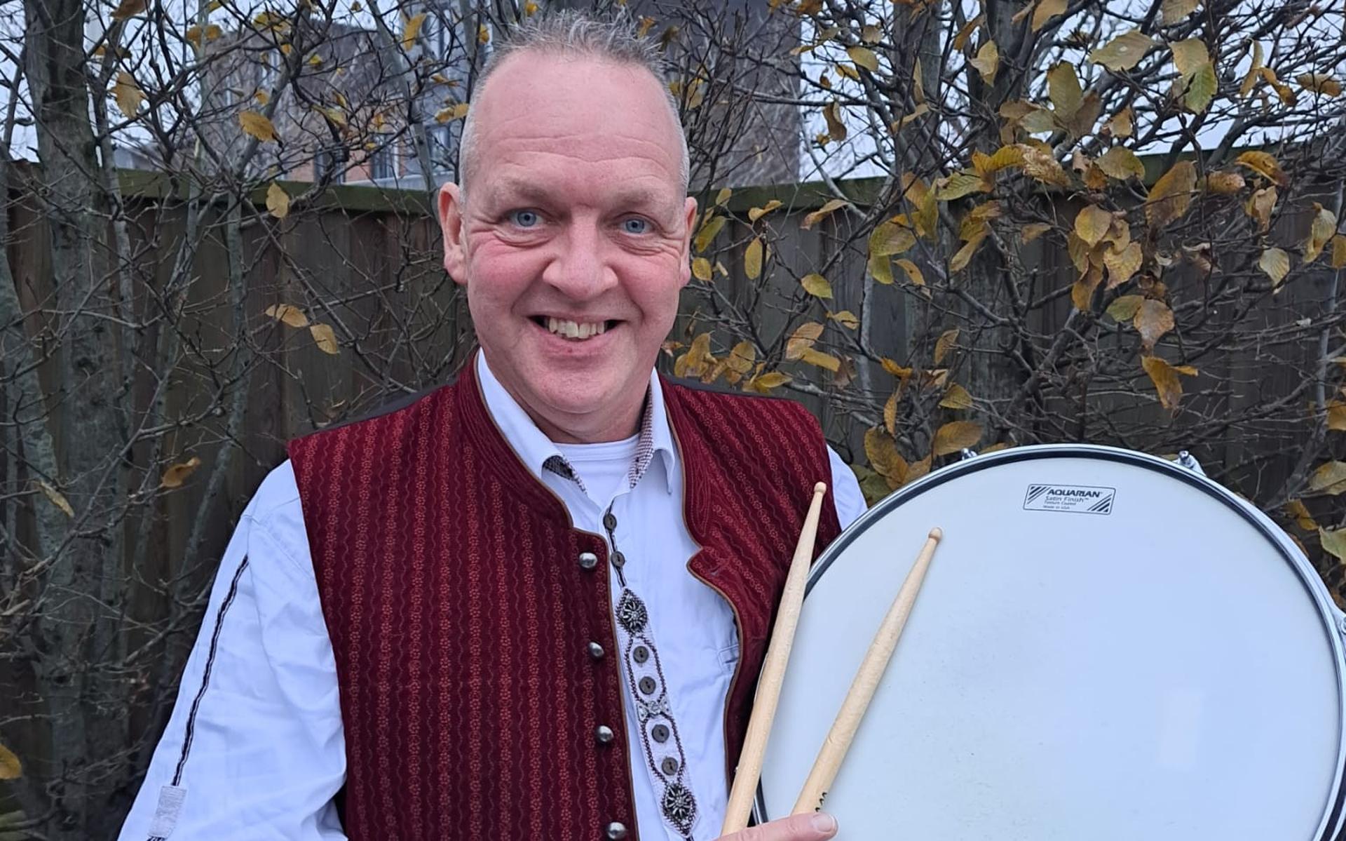 Voorzitter Gerwin Schalen van Die Dorfplatz Musikanten