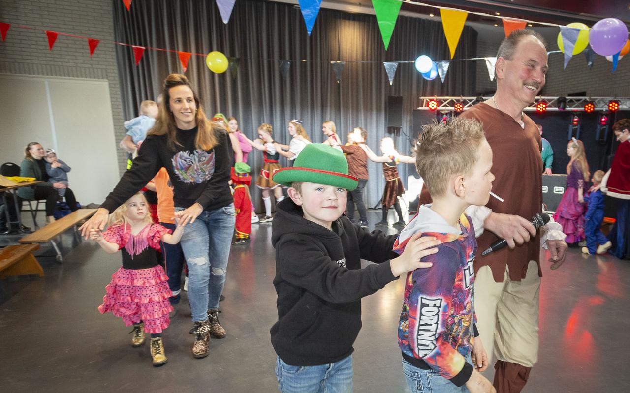 Kindercarnaval in Ons Dorpshuis in Nieuw Moscou. Kindercarnaval in Ons Dorpshuis in Nieuw Moscou.