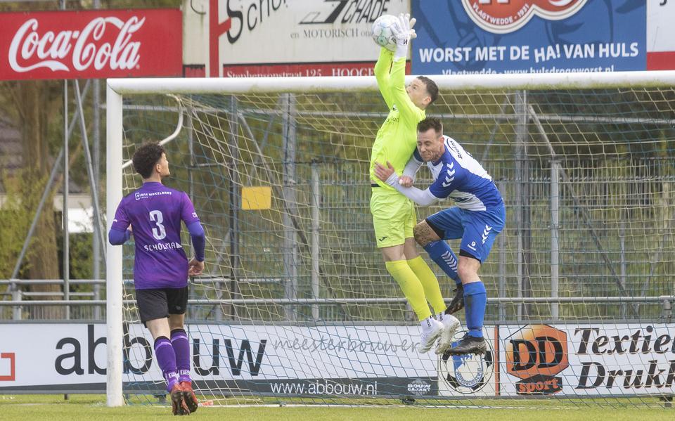 Noordscheschut verloor 20 april van Bedum (2-3), dat slechts een plaats boven FC Lewenborg staat.