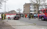Grote ravage na ongeval in de Boekweitlaan in Hoogeveen. Foto: André Weima  