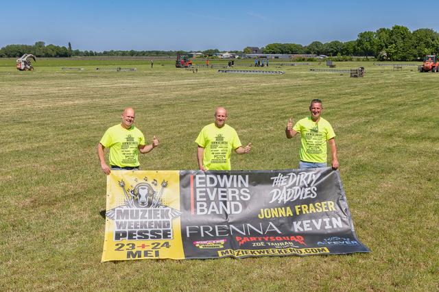 Feesttent van jarig Muziekweekend Pesse nóg groter wegens optreden Normaal. 'Zelfs wachtlijst voor n