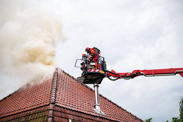LIVE | Treinen tussen Hoogeveen en Beilen rijden weer en lichte stormschade bij Muziekweekend Pesse
