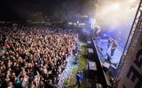 Het Bevrijdingsfestival Drenthe in 2018: een vol terrein bij Mooi Wark.